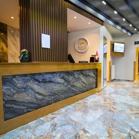 Kaya Hotel Saw