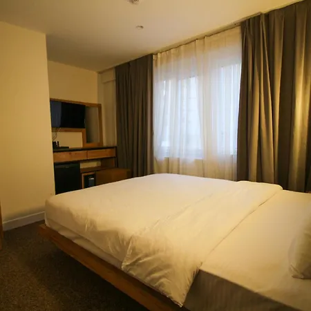 Kaya Hotel Saw Hotel