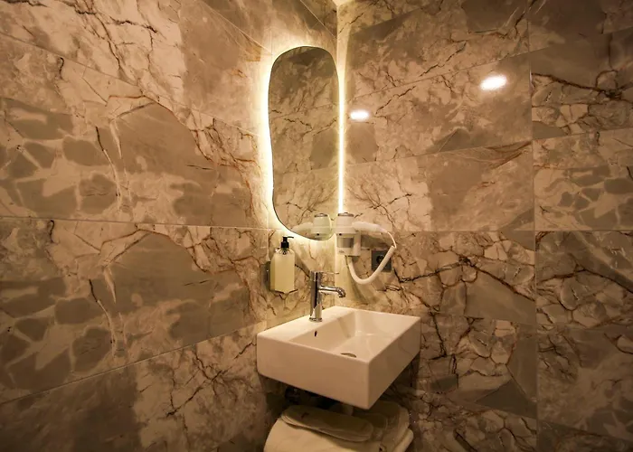 Kaya Saw Hotel Estambul