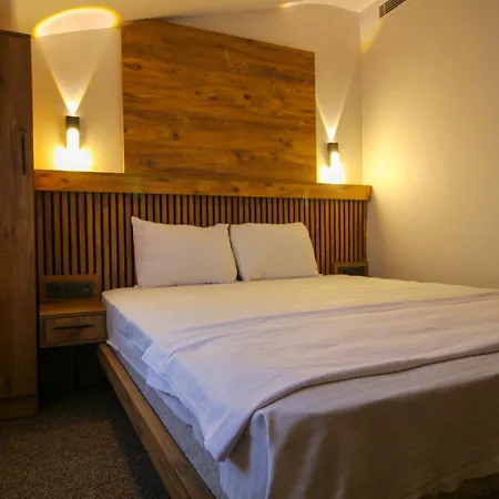 Kaya Saw Ξενοδοχείο 5*